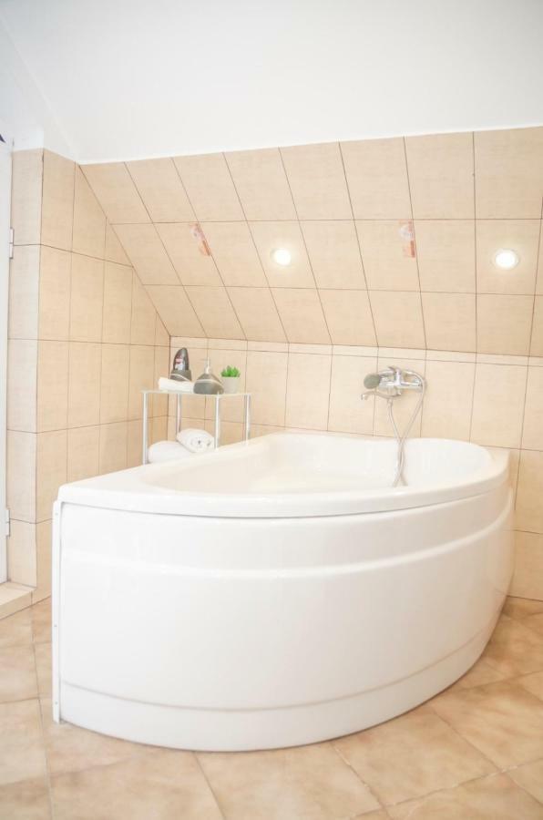 Villa Casa Csiki à Rîşnov Extérieur photo